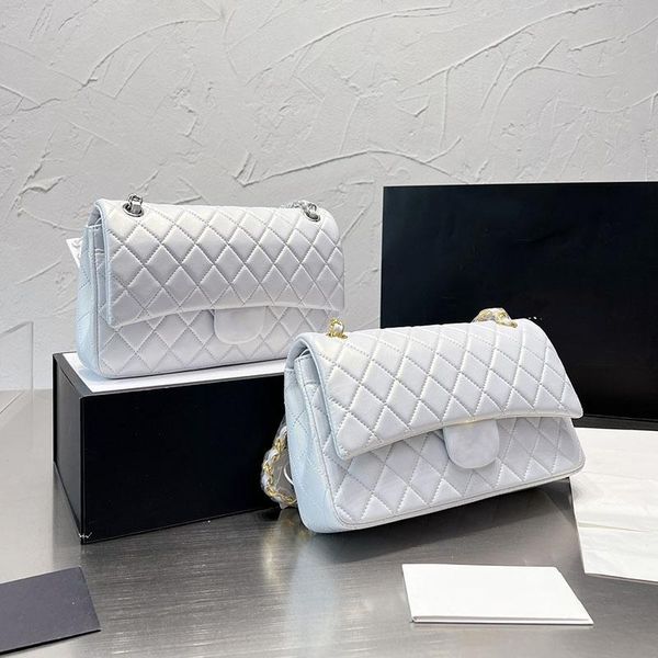 25 cm luxury classic double flap f/w lambskin quilted bags gold/silver metal hardware matelasse chain crossbody purse pochette designer hand
25 cm luxury classic double flap f/w lambskin quilted bags gold/silver metal hardware matelasse chain crossbody purse pochette designer hand