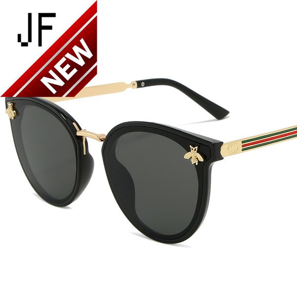 2022 design sunglasses men's 2022 new g family little bee women's advanced sense of fashion exquisite personalized ins, White;black
2022 design sunglasses men's 2022 new g family little bee women's advanced sense of fashion exquisite personalized ins, White;black