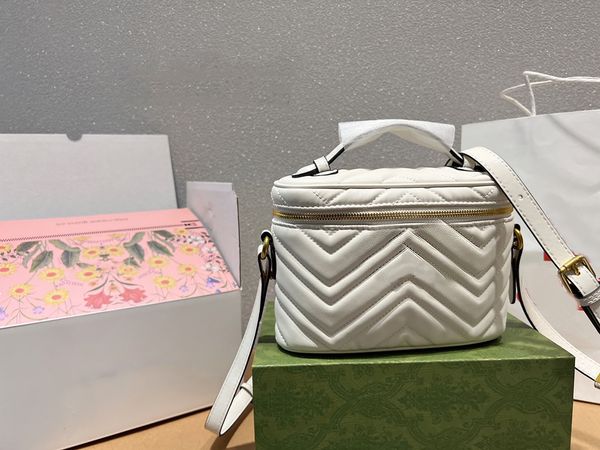 women mini chain bag designer shoulder bag double g macaron style fanny bagscross body cosmetic wrap leather handbags super quality fashiona
women mini chain bag designer shoulder bag double g macaron style fanny bagscross body cosmetic wrap leather handbags super quality fashiona
