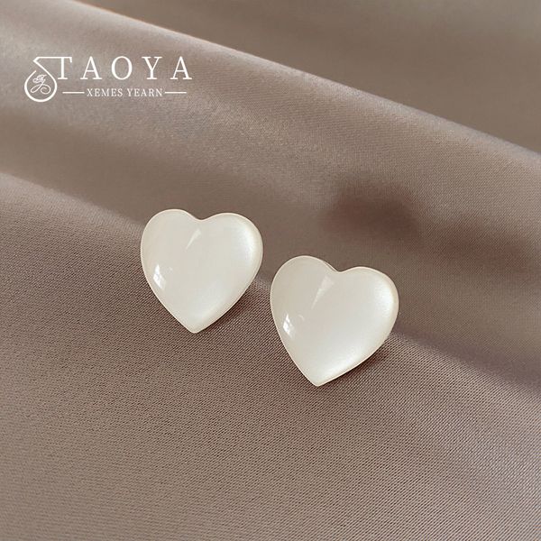 summer sweet acrylic white heart-shaped stud earrings fashion accessories for girls womantemperament jewelry, Golden;silver
summer sweet acrylic white heart-shaped stud earrings fashion accessories for girls womantemperament jewelry, Golden;silver