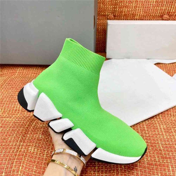 2021 designer men women sock shoes speed 2.0 sneaker casual shoes stretch-knit race runners sports sneakers high recycled knit yemianbu, Black
2021 designer men women sock shoes speed 2.0 sneaker casual shoes stretch-knit race runners sports sneakers high recycled knit yemianbu, Black