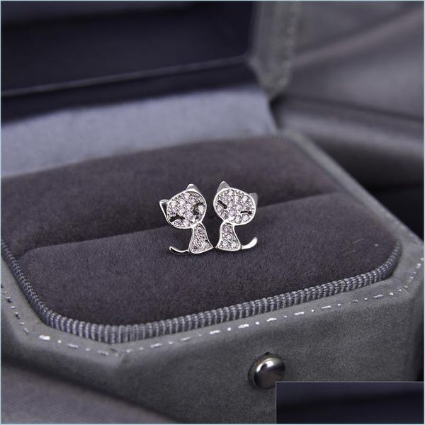 stud cat shape shining stud earring 925 sterling sier cz diamond women wedding jewelry earrings summer gift 1615 t2 drop dhseller2010 dhr1l, Golden;silver
stud cat shape shining stud earring 925 sterling sier cz diamond women wedding jewelry earrings summer gift 1615 t2 drop dhseller2010 dhr1l, Golden;silver