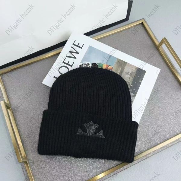 fashion beanie hats for mens womens winter warm couple knitted hat embroidery caps, Blue;gray
fashion beanie hats for mens womens winter warm couple knitted hat embroidery caps, Blue;gray