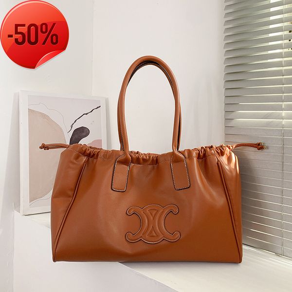 designer clutch bag purses ladies handbags evening clutches small triumphal arch soft leather tote 2022 new fashion drawstring large capacit
designer clutch bag purses ladies handbags evening clutches small triumphal arch soft leather tote 2022 new fashion drawstring large capacit