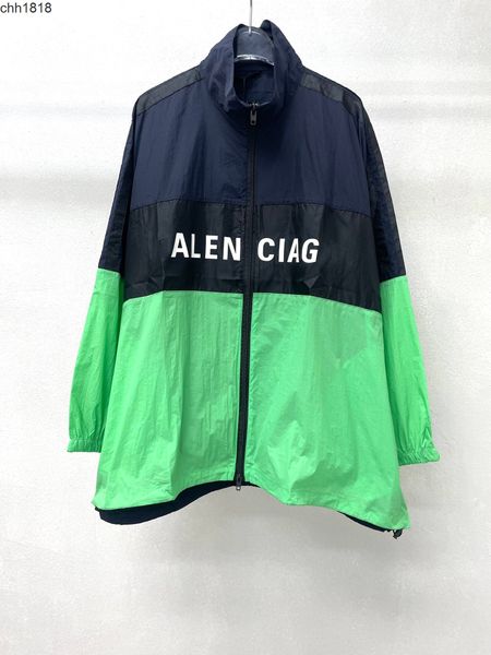 men's jackets balencaigass b fashion autumn and winter new couple fluorescent green stitched letter printed stormsuit windbreaker jacke, Black;brown
men's jackets balencaigass b fashion autumn and winter new couple fluorescent green stitched letter printed stormsuit windbreaker jacke, Black;brown