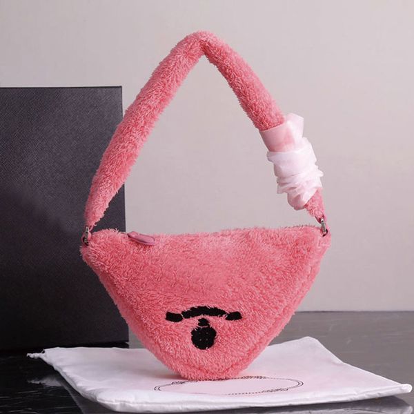 cluth hobo triangle shoulder bag soft lamb wool handbags purse armpit bags fashion towel pouch fashion letters zipper closure lady wallet
cluth hobo triangle shoulder bag soft lamb wool handbags purse armpit bags fashion towel pouch fashion letters zipper closure lady wallet