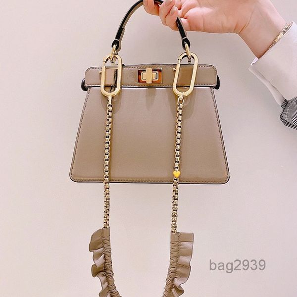 evening bags handbag women tote bag chain crossbody shoulder bags genuine leather removable strap solid gold metal color wallet
evening bags handbag women tote bag chain crossbody shoulder bags genuine leather removable strap solid gold metal color wallet