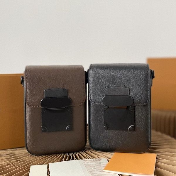 luxury shoulder bag small square portable messenger phone bags wallets designer detachable chain clutch coin purse brown and black alphabet, Black;red
luxury shoulder bag small square portable messenger phone bags wallets designer detachable chain clutch coin purse brown and black alphabet, Black;red