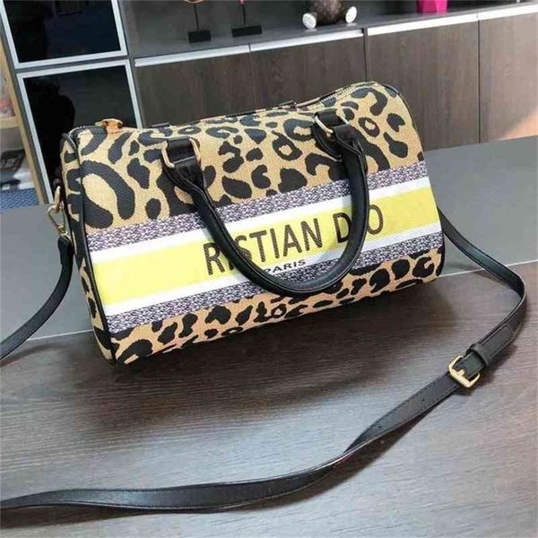 79% off evening bags outlet online trendy handbags hand female trend hand leopard print luggage large diagonal
79% off evening bags outlet online trendy handbags hand female trend hand leopard print luggage large diagonal