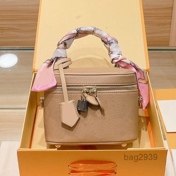 evening bags ornamental women engraving bag small handbags purse founder tote bags key lock plain wallet high-capacity 20cmmu
evening bags ornamental women engraving bag small handbags purse founder tote bags key lock plain wallet high-capacity 20cmmu