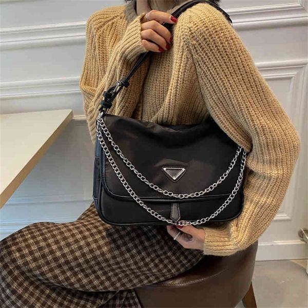 59% off shoulder bags on sell designer chessboard large capacity women's autumn and winter canvas chain single messenger tote
59% off shoulder bags on sell designer chessboard large capacity women's autumn and winter canvas chain single messenger tote