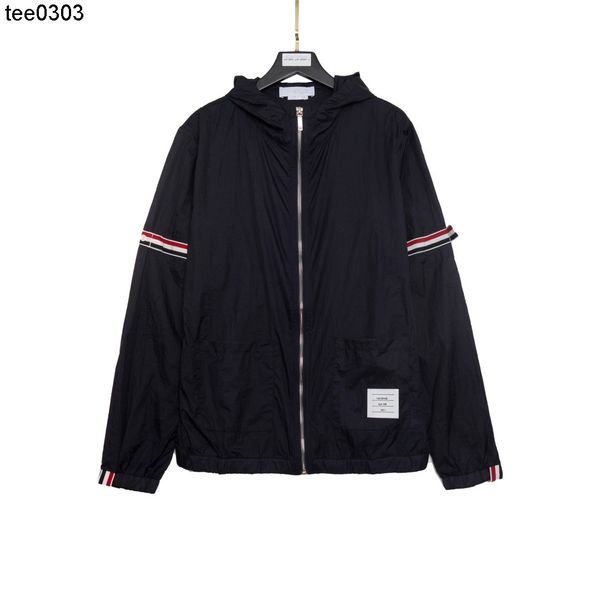 men's jackets tb tide brand outdoor sunscreen hoodie in spring and summer 2022 sport classic four bar fast dry clothes skin clothes, Black;brown
men's jackets tb tide brand outdoor sunscreen hoodie in spring and summer 2022 sport classic four bar fast dry clothes skin clothes, Black;brown