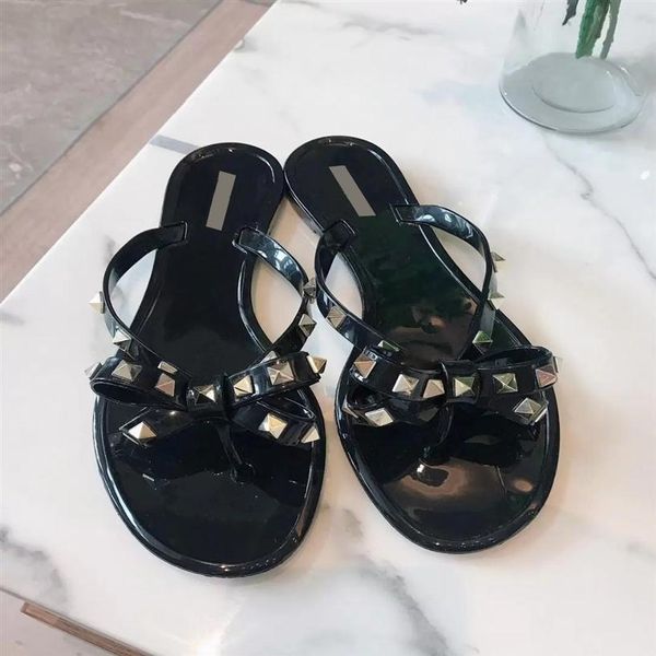 fashion woman slippers rivets jelly sandals slides bowtie for girls flip flops designer letters printed slipper 35-41298i, Black
fashion woman slippers rivets jelly sandals slides bowtie for girls flip flops designer letters printed slipper 35-41298i, Black