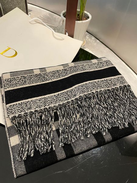 scarves autumn winter fashion men and women's shawl tassels big plaid shawl warm letter scarf, Blue;gray
scarves autumn winter fashion men and women's shawl tassels big plaid shawl warm letter scarf, Blue;gray
