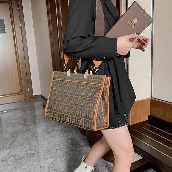 59% off shoulder bags on sell multifunctional tote high-capacity embroidered shopping star messenger handbag trend
59% off shoulder bags on sell multifunctional tote high-capacity embroidered shopping star messenger handbag trend