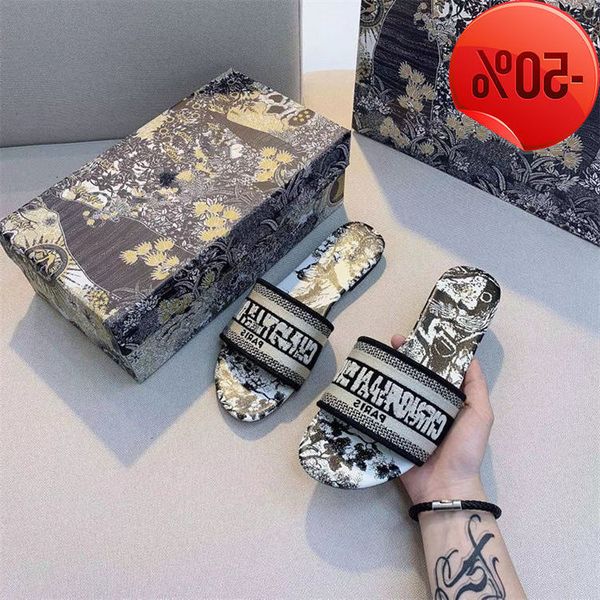designer slippers wholesale high 2022 summer new do family letter embroidered slippers women's one line with versatile casual sandals f, Black
designer slippers wholesale high 2022 summer new do family letter embroidered slippers women's one line with versatile casual sandals f, Black