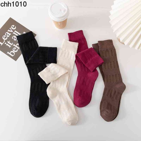 men's socks chaopai 22 autumn and winter new relief children european personality coffee color shenzhen european senior sense stack, Black
men's socks chaopai 22 autumn and winter new relief children european personality coffee color shenzhen european senior sense stack, Black