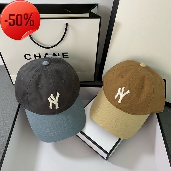 designer brand new men's women's hats color n-letter universal fashion leisure baseball cap autumn winter tongue, Blue;gray
designer brand new men's women's hats color n-letter universal fashion leisure baseball cap autumn winter tongue, Blue;gray