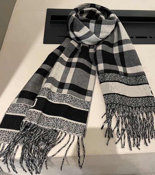 2022 scarves autumn winter fashion men and women's shawl tassels big plaid shawl warm letter scarf long style, Blue;gray
2022 scarves autumn winter fashion men and women's shawl tassels big plaid shawl warm letter scarf long style, Blue;gray