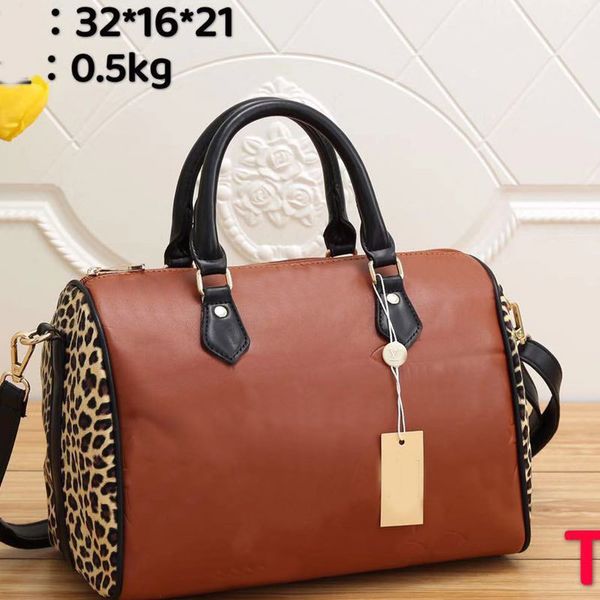 designer luxury women bags handbags totes bag womens crossbody handbag loulou lvs fashion capacity versatile shoulder pursest 7a quality uvr
designer luxury women bags handbags totes bag womens crossbody handbag loulou lvs fashion capacity versatile shoulder pursest 7a quality uvr