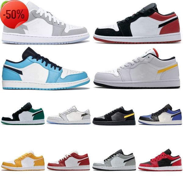 boots 2023 new men basketball shoes 1 low reverse mocha fragment white camo unc wolf grey pine green 1s court purple bred toe mens women tra, Black
boots 2023 new men basketball shoes 1 low reverse mocha fragment white camo unc wolf grey pine green 1s court purple bred toe mens women tra, Black