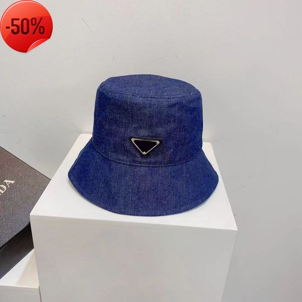 designer brand new men's women's hats p autumn winter cowboy fisherman street fashion, Blue;gray
designer brand new men's women's hats p autumn winter cowboy fisherman street fashion, Blue;gray
