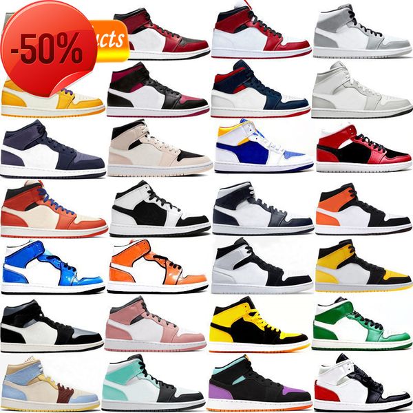 basketball shoes 1s man woman mens sneakers mid 1 light smoke grey chicago pink quartz obsidian turf orange sanded purple grey camo signal b, Black
basketball shoes 1s man woman mens sneakers mid 1 light smoke grey chicago pink quartz obsidian turf orange sanded purple grey camo signal b, Black