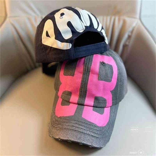 ball paris caps balenciga hat graffiti baseball balencaigass print double b new gao quality letter lovers casual fashion sunshade duck tongu, Blue;gray
ball paris caps balenciga hat graffiti baseball balencaigass print double b new gao quality letter lovers casual fashion sunshade duck tongu, Blue;gray