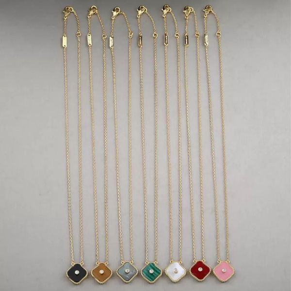 Women's Luxury Designer Necklace Fashion Four-leaf Clover Cleef Pendant Necklaces 18K Gold Necklace Women Love Wedding Jewelry Original
Women's Luxury Designer Necklace Fashion Four-leaf Clover Cleef Pendant Necklaces 18K Gold Necklace Women Love Wedding Jewelry Original