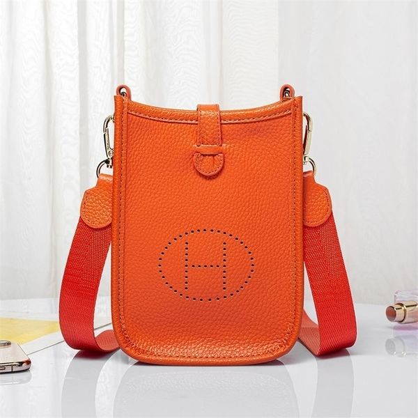 designer evelyns herme bags leather messenger bag 2022 new small bag h mini niche design mobile phone
designer evelyns herme bags leather messenger bag 2022 new small bag h mini niche design mobile phone