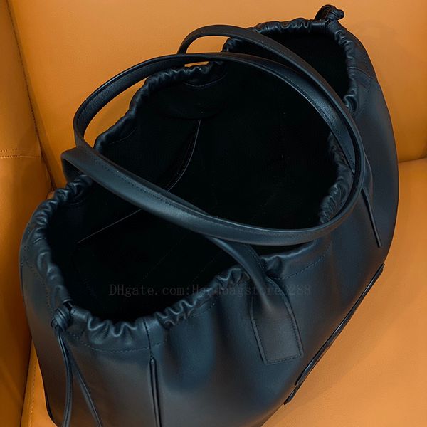 appliques cc cabac triomphe tote bags handbags designer luxury bags woman lady shoulder fashion wholesale purses
appliques cc cabac triomphe tote bags handbags designer luxury bags woman lady shoulder fashion wholesale purses