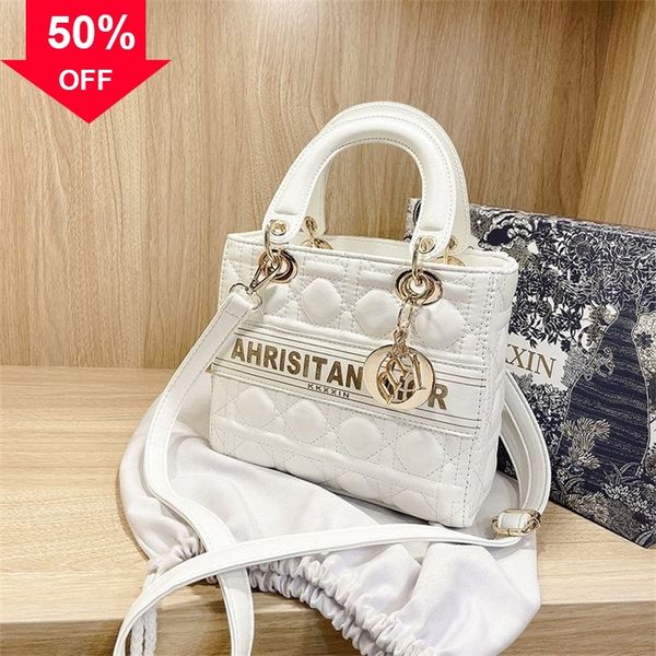designer clutch bag evening clutches 20% off 2022 new women's bags can be customized mixed batch and american net red versatile portabl
designer clutch bag evening clutches 20% off 2022 new women's bags can be customized mixed batch and american net red versatile portabl