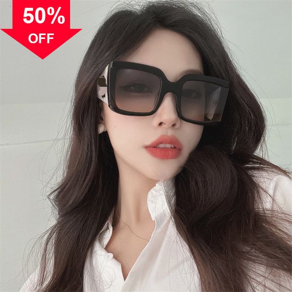 designer sunglasses 22 year small fragrance square sunglass female star net red same uv protection ch4991, White;black
designer sunglasses 22 year small fragrance square sunglass female star net red same uv protection ch4991, White;black
