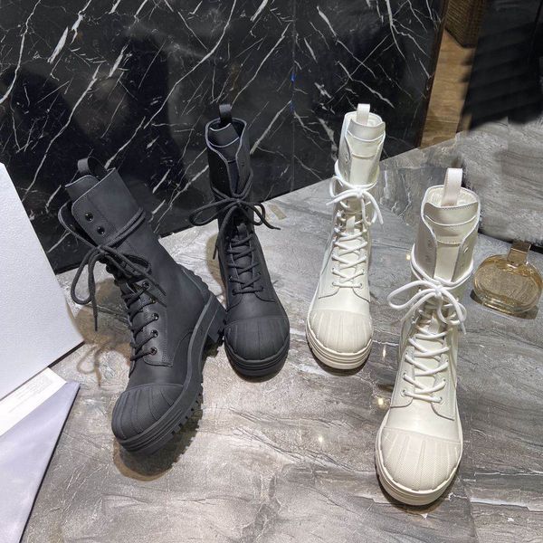 designer woman short boot martin platform thin knight boots breathable light shoes leather fashion genuine autumn fall winter non-slip mid, Black;brown
designer woman short boot martin platform thin knight boots breathable light shoes leather fashion genuine autumn fall winter non-slip mid, Black;brown