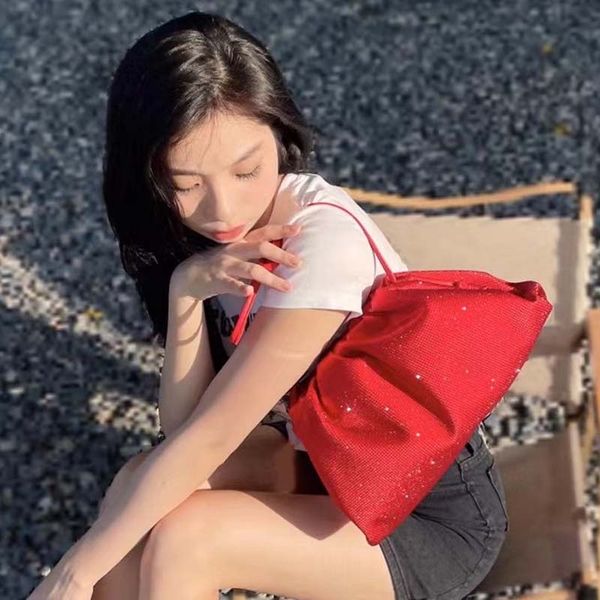 woman crystal evening bag diamond sequined bag women fashion cloud clip bags party clutch purse lady shoulder handbag luxury handbags
woman crystal evening bag diamond sequined bag women fashion cloud clip bags party clutch purse lady shoulder handbag luxury handbags