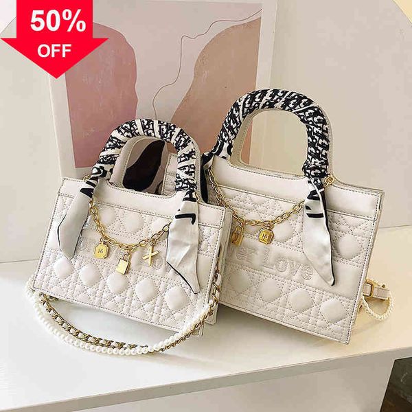 designer clutch bag evening clutches 60% off factory online clearance summer foreign style fashion chain portable rhombic lattice embroidere
designer clutch bag evening clutches 60% off factory online clearance summer foreign style fashion chain portable rhombic lattice embroidere