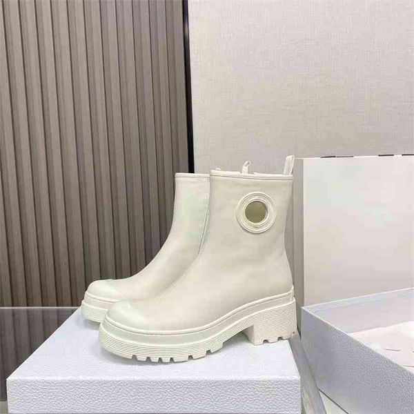 boots martin boots women's autumn round head thick heel soled super short versatile casual shell fashion, Black
boots martin boots women's autumn round head thick heel soled super short versatile casual shell fashion, Black