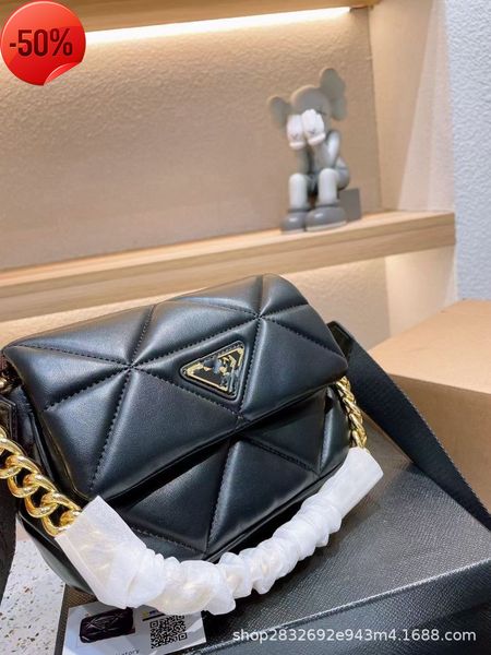 designer clutch bag purses ladies handbags evening clutches women's 2022 new lingge wide shoulder three one p family crossbody single f
designer clutch bag purses ladies handbags evening clutches women's 2022 new lingge wide shoulder three one p family crossbody single f
