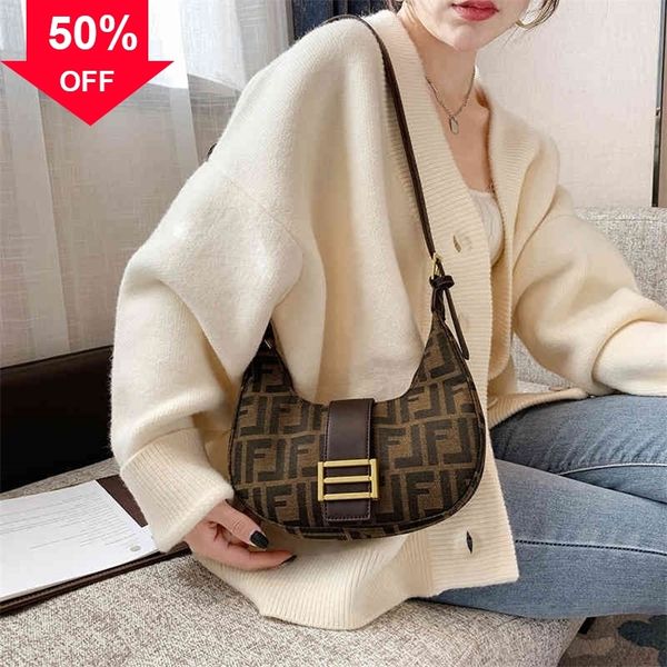 designer clutch bag evening clutches trend 50% off 2022 new fashion handbags club french crcent cross arm
