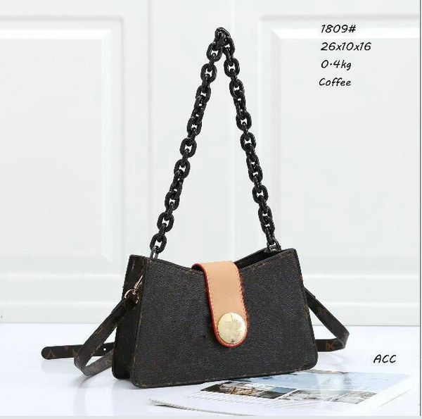 2020 new High Quality women heart-shaped Shoulder bags ladies Chains women messenger bag's PU leather Female Crossbody bag 26x10x16cm lk-8uy, Brown
2020 new High Quality women heart-shaped Shoulder bags ladies Chains women messenger bag's PU leather Female Crossbody bag 26x10x16cm lk-8uy, Brown