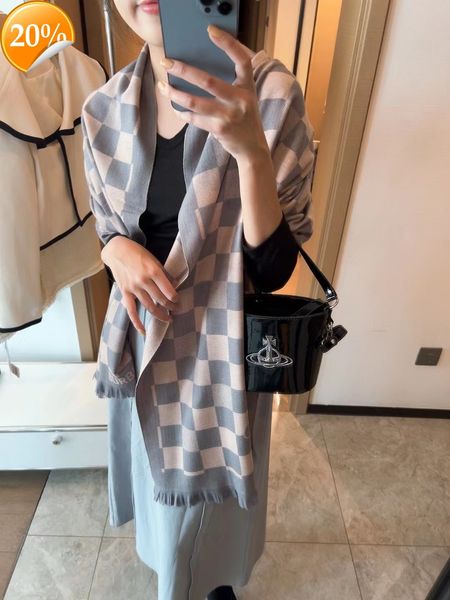 new design scarf autumn and winter bear pattern b family imitation cashmere color matching cape men women's warmth dual-use trend, Blue;gray
new design scarf autumn and winter bear pattern b family imitation cashmere color matching cape men women's warmth dual-use trend, Blue;gray
