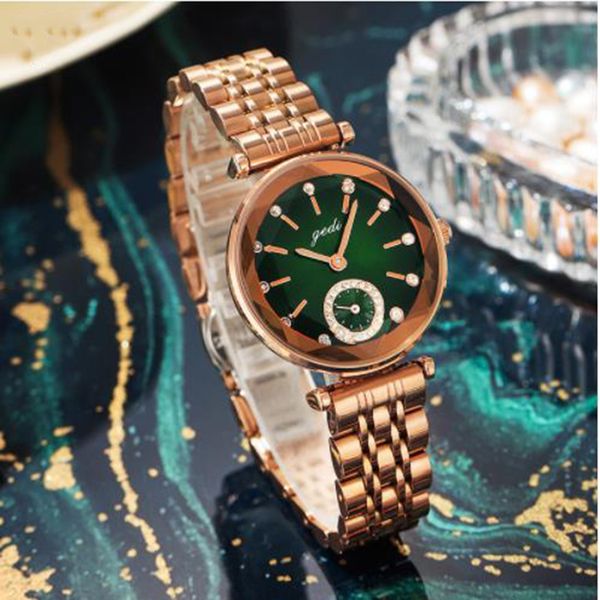 light luxury waterproof steel strap ladies personality independent fashion watch, Slivery;golden
light luxury waterproof steel strap ladies personality independent fashion watch, Slivery;golden
