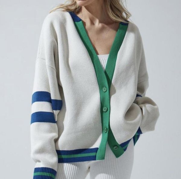 2023gg women's sweaters designer new korean oversized long sleeve single breasted thick fashion loose cardigan jackets, White;black
2023gg women's sweaters designer new korean oversized long sleeve single breasted thick fashion loose cardigan jackets, White;black
