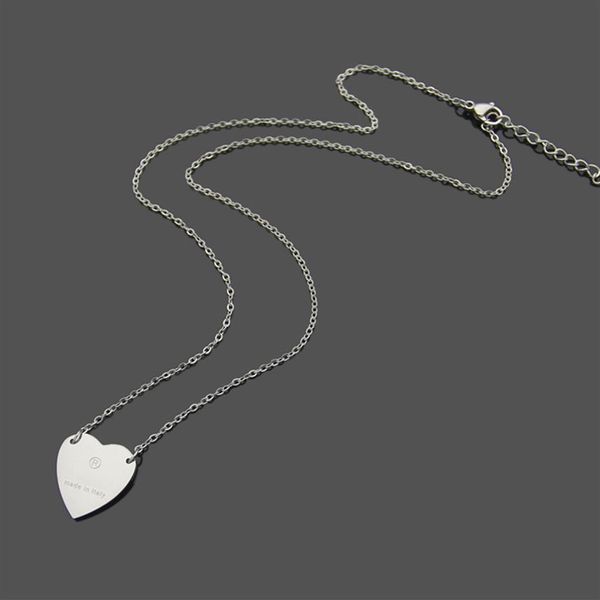2021 not fading titanium steel simple heart pendant necklaces 3 colors gold plated classic style logo printed women designer jewel2878, Silver
2021 not fading titanium steel simple heart pendant necklaces 3 colors gold plated classic style logo printed women designer jewel2878, Silver