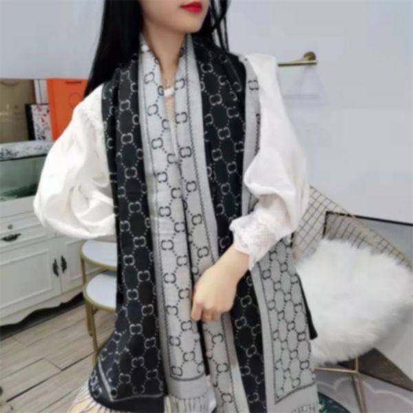 designer women's cashmere scarf brand full letter printed scarfs luxury soft touch scarves package with label long shawl in autumn and, Blue;gray
designer women's cashmere scarf brand full letter printed scarfs luxury soft touch scarves package with label long shawl in autumn and, Blue;gray