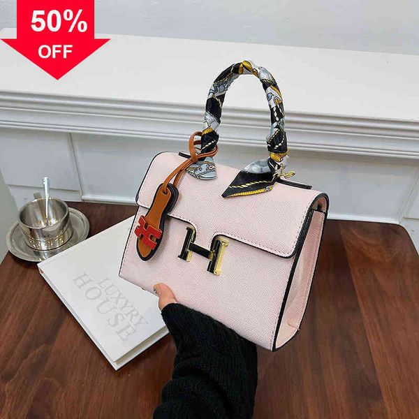 designer clutch bag evening clutches 2022 factory outlet small winter fashion single shoulder msenger foreign temperament women's net r
designer clutch bag evening clutches 2022 factory outlet small winter fashion single shoulder msenger foreign temperament women's net r