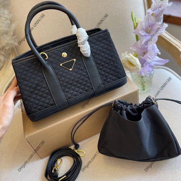 2022fw womens nylon totes bag luxury designer women handbag shoulder bags business casual outdoor travel large capacity tote 28cm with detac
2022fw womens nylon totes bag luxury designer women handbag shoulder bags business casual outdoor travel large capacity tote 28cm with detac