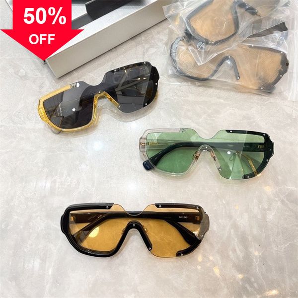 designer sunglasses chenweiting's same men's and women's integrated lens wind goggl net ins trendy, White;black
designer sunglasses chenweiting's same men's and women's integrated lens wind goggl net ins trendy, White;black