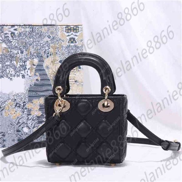 5a tartan designers bag fashion women shoulder bags chain messenger bag leather handbags shell wallet purse ladies cosmetic handbag
5a tartan designers bag fashion women shoulder bags chain messenger bag leather handbags shell wallet purse ladies cosmetic handbag