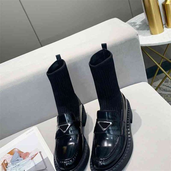 boots elastic sock boots autumn and winter cowhide thick heel british style thin chic french short, Black
boots elastic sock boots autumn and winter cowhide thick heel british style thin chic french short, Black